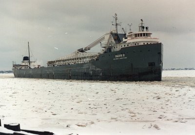 Inbound Duluth at Rice's Pt. for Fraser Shipyards, Superior. 12/31/88.