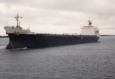 Backing across the Duluth/Superior front channel from Cargill to Peavey-Connor's Pt., Superior. 8/11/90.