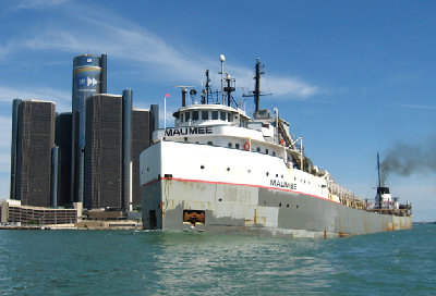 Maumee downbound past Detroit in September 2008.