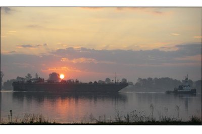tug boat image 1.jpg