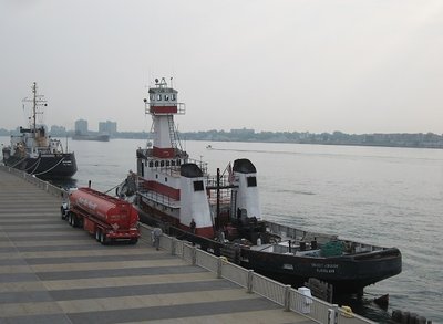 Tug Gregory J. Busch refueling. (Bramble and Lee A. Tregurtha in the background.)