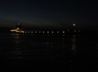 2016-07-12a Calumet.jpg (80.45 KiB) Viewed 2928 times In the dark hours of the morning, Calumet was down-bound to a Lake Erie port.