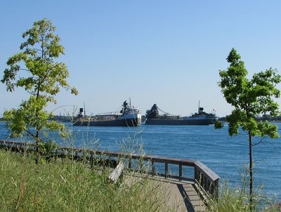 2016-07-27f Missi & Saginaw.jpg (124.77 KiB) Viewed 2415 times I love being where two fleet mates meet and exchange salutes!
