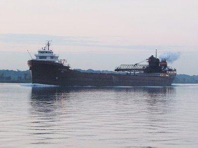 2016-09-23a LAT.jpg (83.64 KiB) Viewed 1601 times Friday, before sunrise, Lee A. Tregurtha was up-bound in ballast for Calcite. That load will go to Graymont/Superior, WI.