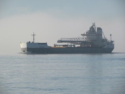 2016-11-06e Calumet.jpg (66.68 KiB) Viewed 1932 times Calumet moving up river with no current destination given.