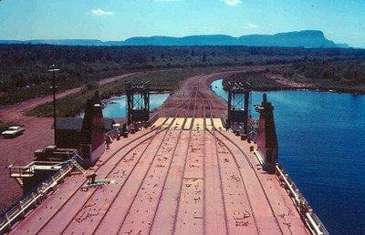 rail deck on incan superior t. bay (2).jpg (56.51 KiB) Viewed 4383 times Rail deck on Incan Superior in Thunder Bay.