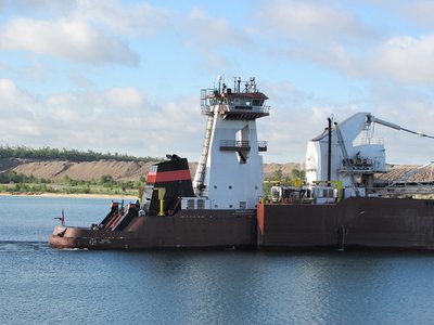 A few minutes more of pushing Pathfinder and then she can rest.  Watched her a few minutes around 10 p.m. last night.  Ships keep going while we sleep!