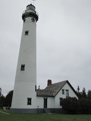 2017-08-18 PILa.jpg (81.92 KiB) Viewed 2211 times This makes the 4th. Great Lakes lighthouse tower I've climbed.