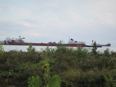 2017-09-05b Munson & LAT.jpg (179.52 KiB) Viewed 3111 times Lee A. Tregurtha at anchor, waiting her turn.
