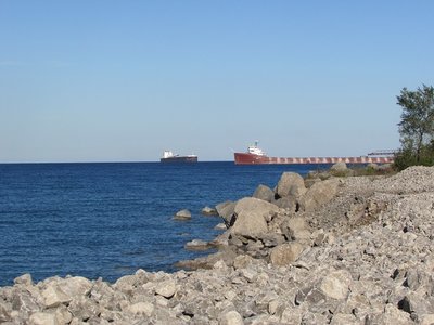St. Clair eager to take the now vacant south dock as LAT departs for Superior.