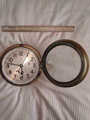 clock25.jpg