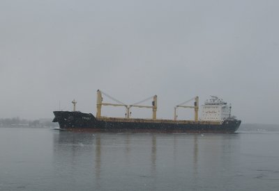 Saltie Trudy (Duluth) sailing through the first snowfall of the season.