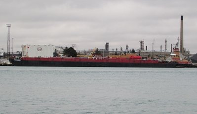 Tug Albert with fuel barge Margaret at the south Sarnia fuel dock.  Marine traffic icon shows Albert but their vessel details gives Craig Eric Reinauer (1979) as the official name.