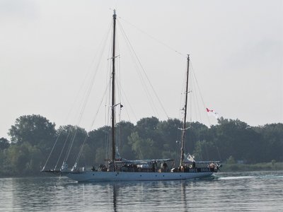 HMCS Oriole was a delightful surprise to start my day. However, she was up-bound at Stag Island and her AIS destination shows Toronto. Maybe she's taking the scenic route?