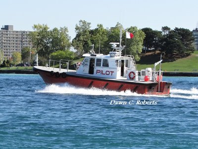 Make way for pilot boat Huron Spirit!