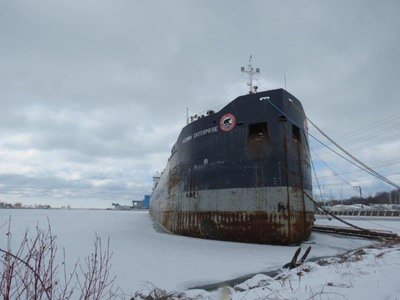 Ice covered most of the harbour.