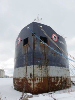 Algoma Enterprise at the North Harbour Wall in Goderich, Ontario for winter lay-up.