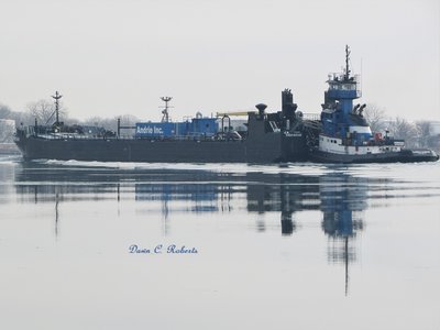 Tug Karen Andrie with barge Endeavour, at the River Crab.