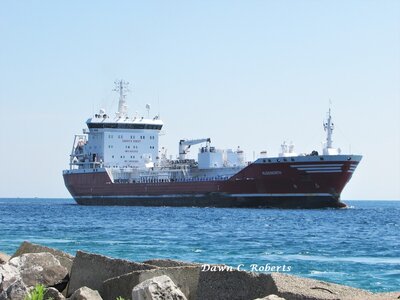 Tanker Algonorth departed the Sarnia Anchorage and headed to the lower fuel dock.