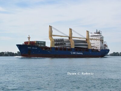 Saltie BBC Volga (Bay City) loaded with windmill parts.