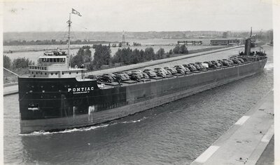 8951IUH5.jpg