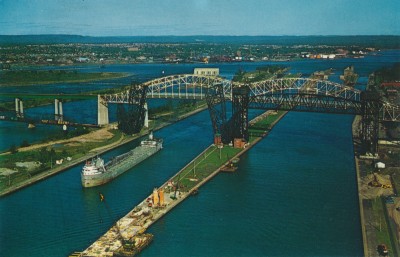 04-295jkl.jpg