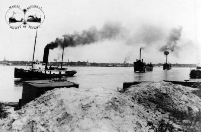 Gotham & barges - Port Huron - P Worden.jpg (1.02 MiB) Viewed 8362 times Gotham & barges - Port Huron - P Worden.jpg