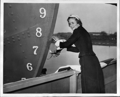 lr.WilliamClayFord.MrsMarthaFirestoneFord.Christening.1953.c.lr.SMMColl.jpg..jpg (124.35 KiB) Viewed 5951 times lr.WilliamClayFord.MrsMarthaFirestoneFord.Christening.1953.c.lr.SMMColl.jpg..jpg