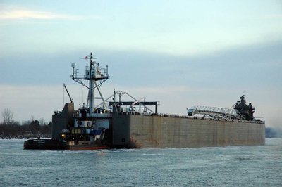 ATB 'Defiance' (Tug) and 'Ashtabula' (Barge) Dnbnd. in the Trenton Channel, Headed for DTE (Stern or Tug View) -SAT Jan. 11, 2014..jpg (86.32 KiB) Viewed 8401 times Look at how high the Aft Pilothouse has to be to provide adequate forward visibility.