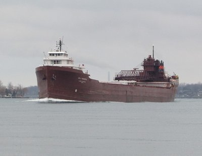 2016-01-03c LAT.jpg (89.24 KiB) Viewed 2604 times Lee A. Tregurtha on a return trip to Marquette.