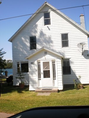 The Bergh house where the crew spent two weeks.