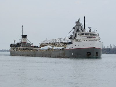 2016-05-07d Cuyahoga.jpg (89.04 KiB) Viewed 2116 times Cuyahoga, built in 1943, is one of the oldest, active Great Lakes ships. Her destination was Detroit.